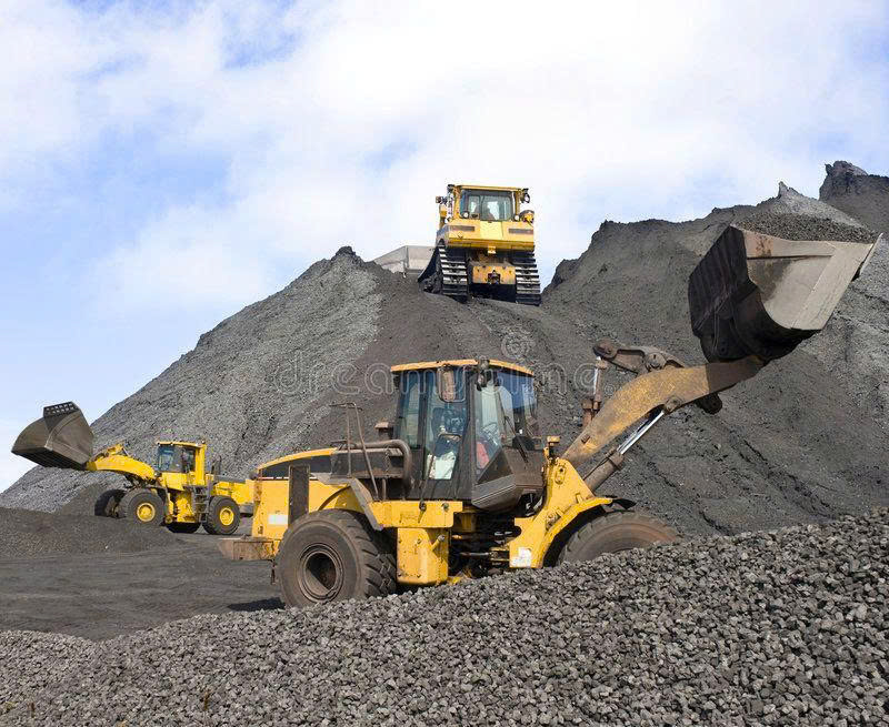 Coal Fines vs. Lump Coal: Choosing the Right Type for Your Needs